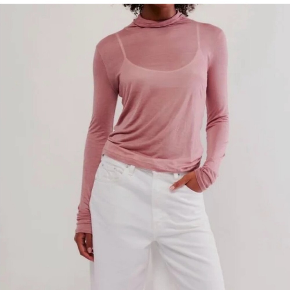 Free People Intimately On Air Turtle Neck Dusty Rose Top Sz XS NWT